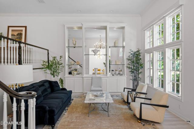 2479 Swanfield Court, Lake Sherwood CA: https://media.crmls.org/mediaz/9fa540dd-548c-4096-ac06-672d505f1c55.jpg