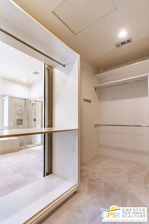 55586 Southern, La Quinta CA: https://media.crmls.org/mediaz/9fa5ca7c-c40f-4b71-bb34-f7fc945fc6ed.jpg