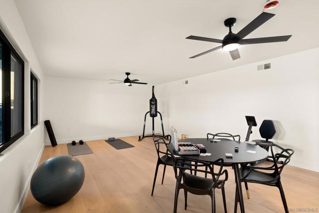 4058 Apore Street, La Mesa CA: https://media.crmls.org/mediaz/9fa751a3-1bba-4217-93ce-e4e8aec5d9f4.jpg