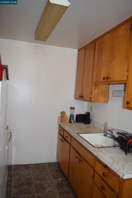 2518 Manchester Ave, San Pablo CA: https://media.crmls.org/mediaz/9fa79e80-4d87-43c6-9889-88757899fbfb.jpg
