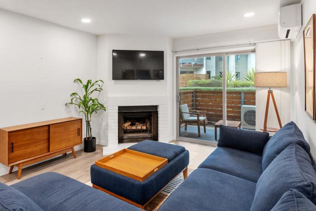 Image 3 of 39 For 1810 El Camino Real 101