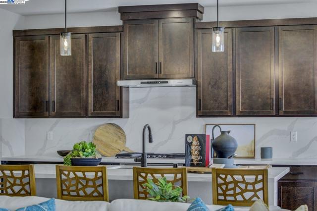 367 W CALABRIA DRIVE, Mountain House CA: https://media.crmls.org/mediaz/9fa895c9-b428-4089-9e14-0c2a4f5bd9e7.jpg