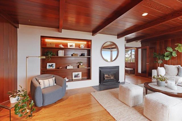 1004 W Cliff Drive, Santa Cruz CA: https://media.crmls.org/mediaz/9fa8f9b1-a35c-4650-9782-a6c6a78d47cb.jpg