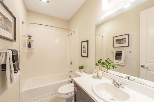 Image 32 of 39 For 1233 Bockman Rd  48