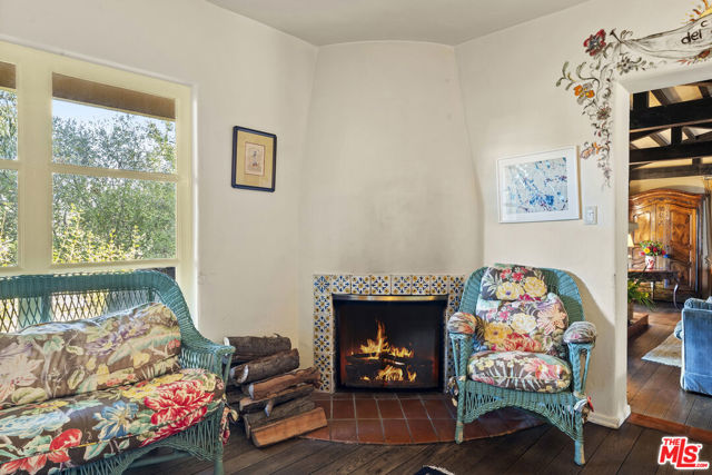 Drew Fenton | 334 N Carmelina Avenue Los Angeles CA | MLS: 7014320