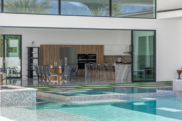 2 Bravo Court, Rancho Mirage CA: https://media.crmls.org/mediaz/9fac1e38-e04a-46ed-b47a-64afa2683b18.jpg