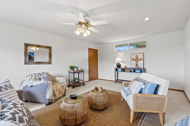 150 Sir Francis Court, Capitola CA: https://media.crmls.org/mediaz/9fac45a6-170f-406c-8d8e-d2c8bdac49c4.jpg