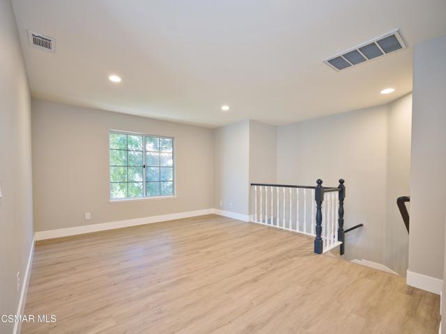 2461 Kirsten Lee Drive, Westlake Village CA: https://media.crmls.org/mediaz/9fad2529-2d20-4148-9bb8-5a5526e293e7.jpg