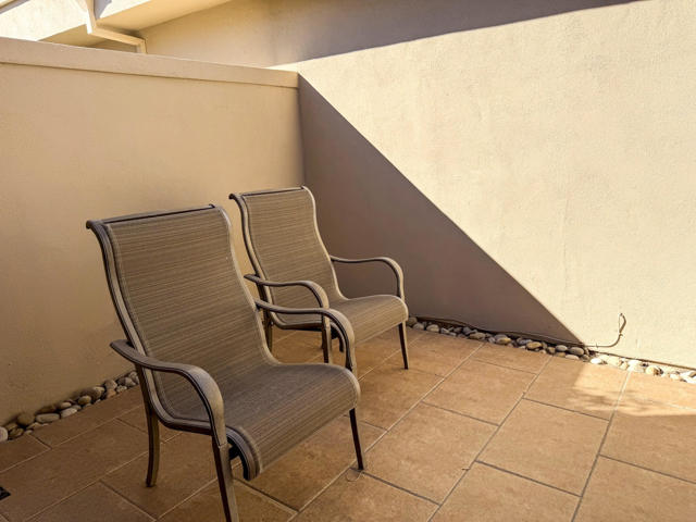 54974 Oaktree, La Quinta CA: https://media.crmls.org/mediaz/9fb0bf31-8ab0-479e-9b93-25644ca6d02c.jpg