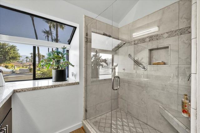 44 Acapulco Drive, Palm Desert CA: https://media.crmls.org/mediaz/9fb1113f-6e96-457e-b557-06e2dfa66af1.jpg