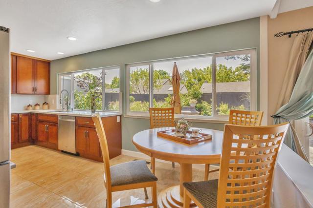 7179 Via Maria, San Jose CA: https://media.crmls.org/mediaz/9fb119a2-eeba-4569-afc5-ab5e15c26caa.jpg