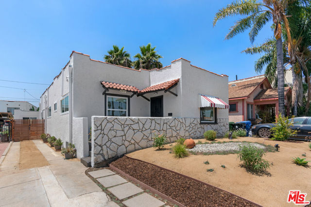 2317 Vineyard Ave, Los Angeles, CA 90016