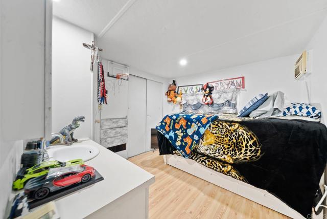 Detail Gallery Image 7 of 26 For 255 E Bradley Ave Spc 35,  El Cajon,  CA 92021 - 3 Beds | 1/1 Baths