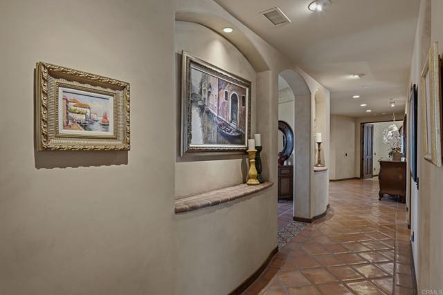 Image 21 of 47 For 3244 Olivenhain Farms Rd.