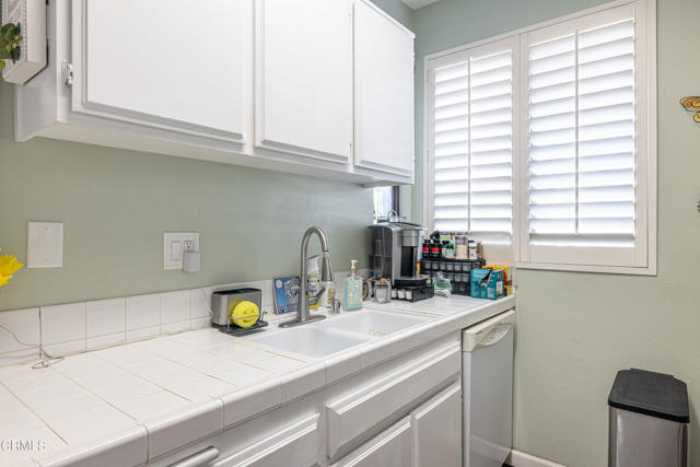 Detail Gallery Image 15 of 31 For 7211 Cozycroft Ave #36,  Winnetka,  CA 91306 - 2 Beds | 2 Baths