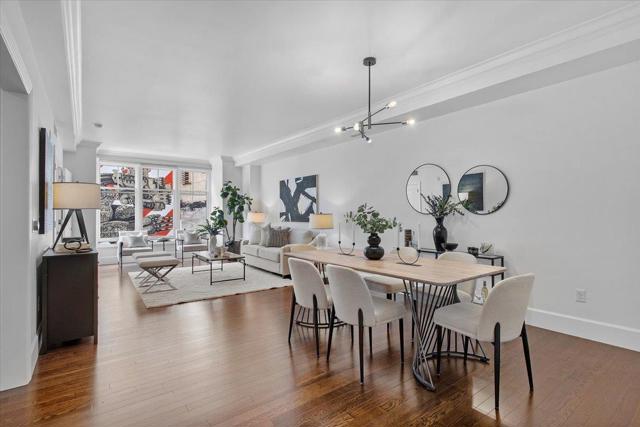 1645 Pacific Avenue, San Francisco CA: https://media.crmls.org/mediaz/9fb40eb5-e6e5-4d86-9818-f35b825889a0.jpg
