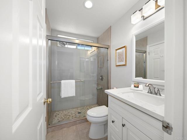 Detail Gallery Image 13 of 16 For 38751 Litchfield Cir, Fremont,  CA 94536 - 3 Beds | 2/1 Baths