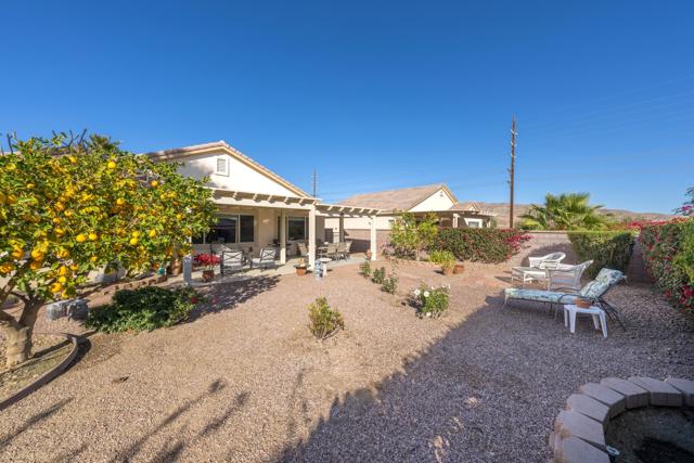 78987 Spirito Court, Palm Desert CA: https://media.crmls.org/mediaz/9fb51fb6-6a29-4730-a954-07c8d78fb1c2.jpg