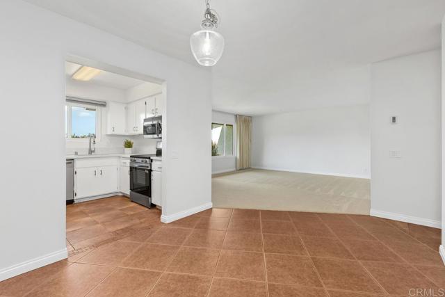 Detail Gallery Image 18 of 45 For 4428 Skimmer Way, Oceanside,  CA 92057 - 2 Beds | 2 Baths