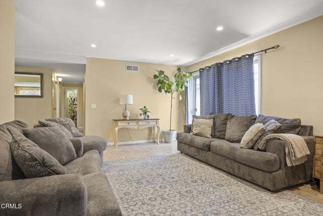 Detail Gallery Image 17 of 38 For 2206 N Ventura Rd, Oxnard,  CA 93036 - 3 Beds | 2 Baths