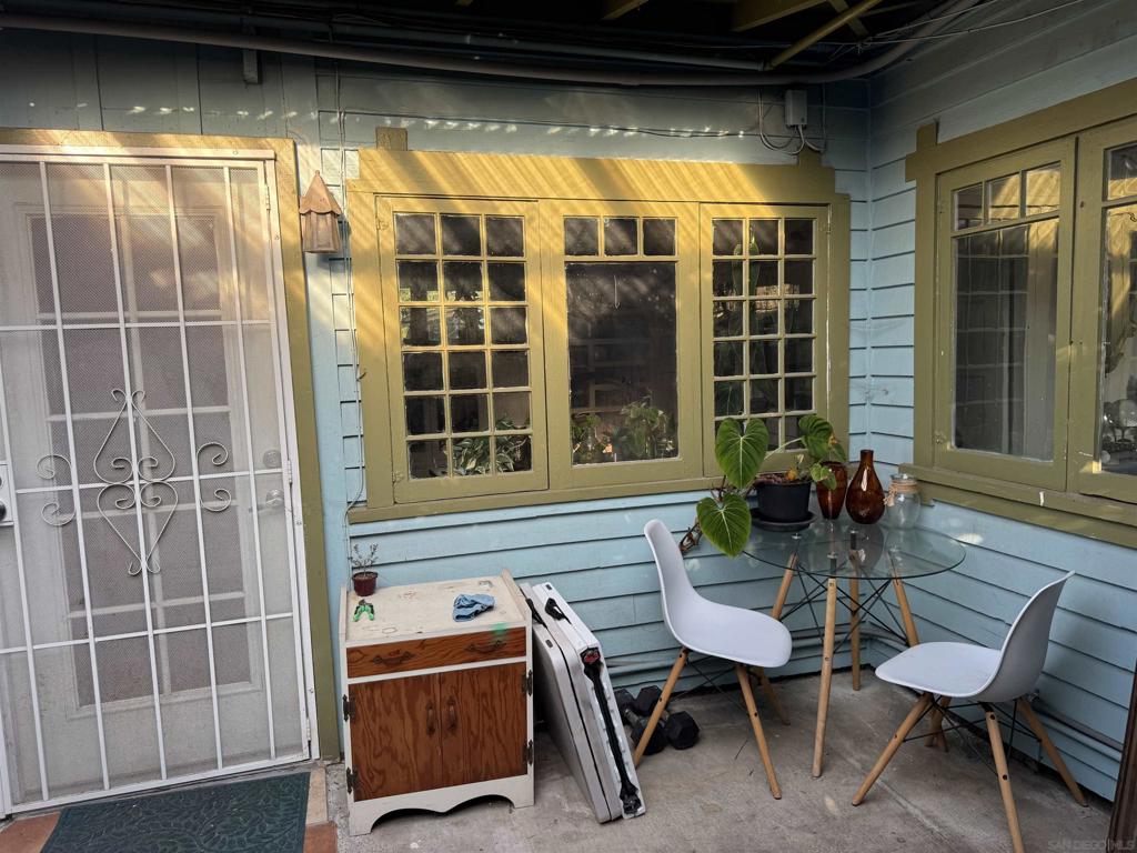 MLS #250038045SD image #33