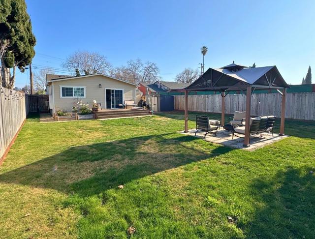 18407 Rainier Avenue, Hayward CA: https://media.crmls.org/mediaz/9fb84612-026f-4b18-a546-dd6b2bfb4f88.jpg
