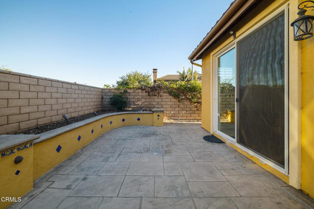 Detail Gallery Image 5 of 39 For 676 Chesapeake Pl, Ventura,  CA 93004 - 6 Beds | 3/1 Baths