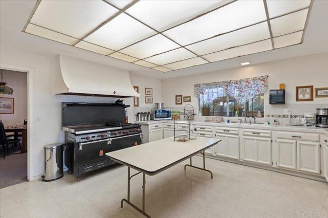 Detail Gallery Image 35 of 36 For 2130 Sunset Dr #99,  Vista,  CA 92081 - 2 Beds | 2 Baths