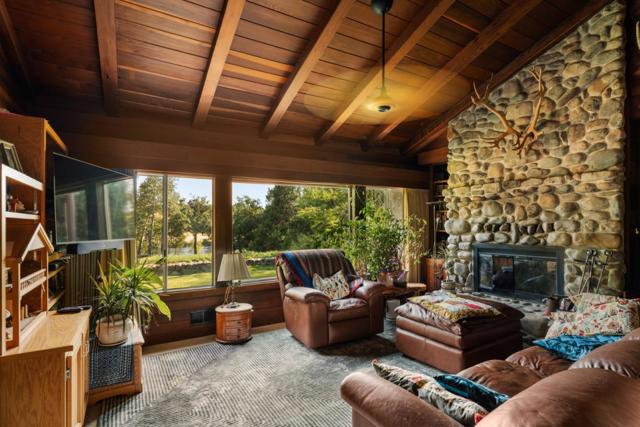 7555 Merced Falls Road, Snelling CA: https://media.crmls.org/mediaz/9fba9530-f197-428d-9cab-1e4614e14354.jpg