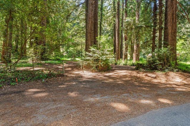 0 Grove Street, Los Gatos CA: https://media.crmls.org/mediaz/9fbd32f7-c900-4cc4-830c-0afcac758ffd.jpg