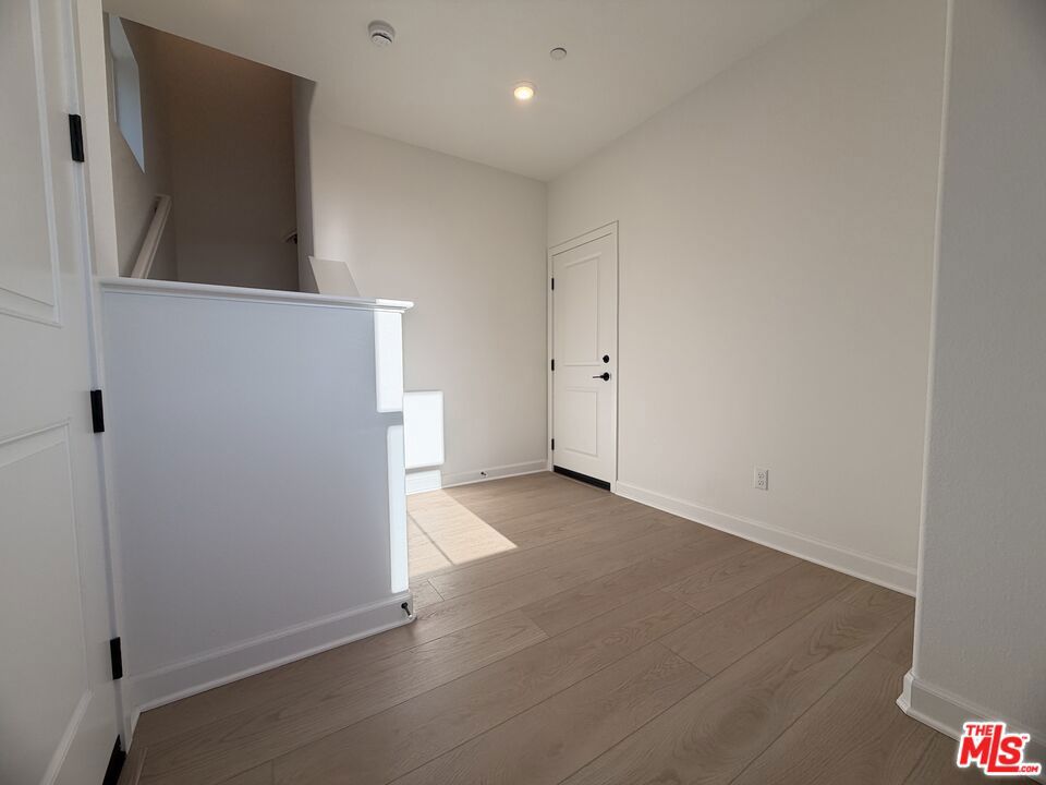 240 Abacus Ave - photo 3