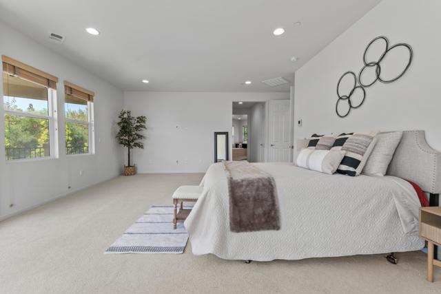 Image 14 of 39 For 8945 Mckinley Court