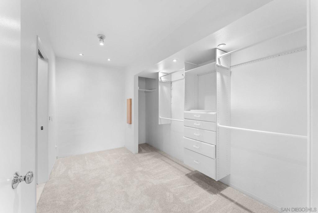 MLS #250039179SD image #10