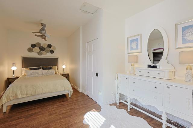 Detail Gallery Image 10 of 21 For 205 .5 C Ave, Coronado,  CA 92118 - 1 Beds | 1 Baths