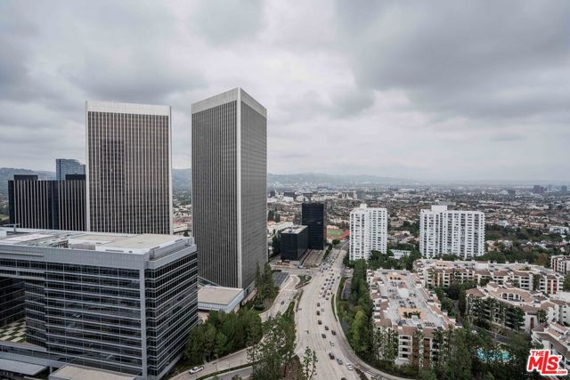 1 W Century Drive, Los Angeles CA: https://media.crmls.org/mediaz/9fc03aad-9065-4838-a074-81433c4e06d0.jpg