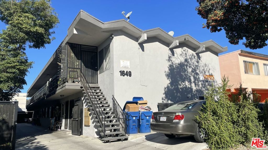 1649 S St Andrews Place, Los Angeles, CA 90019