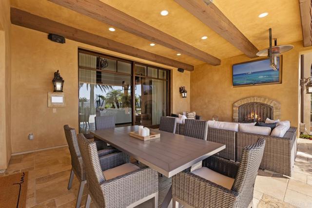 5015 Rancho Quinta Bend, San Diego CA: https://media.crmls.org/mediaz/9fc2344b-a5ec-4c35-a81f-53325622b4b3.jpg