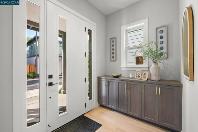 Image 4 of 38 For 257 Haleena Place