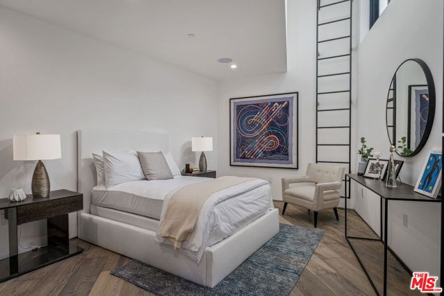 Drew Fenton | 2304 Donella Circle Los Angeles CA | MLS: 7392445