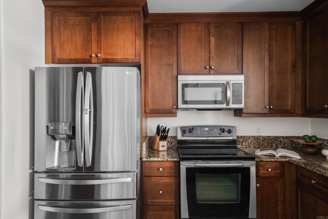 Detail Gallery Image 13 of 37 For 1019 Costa Pacifica Way #1210,  Oceanside,  CA 92054 - 2 Beds | 2 Baths