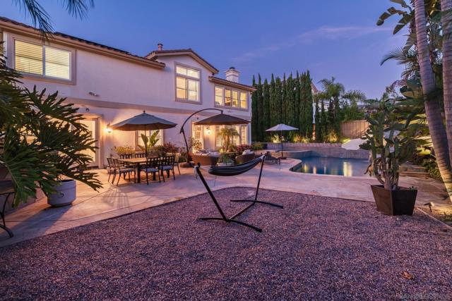 5255 Greenwillow Ln, San Diego CA: https://media.crmls.org/mediaz/9fc59176-4cda-4849-ba67-56f4c3f7d47b.jpg