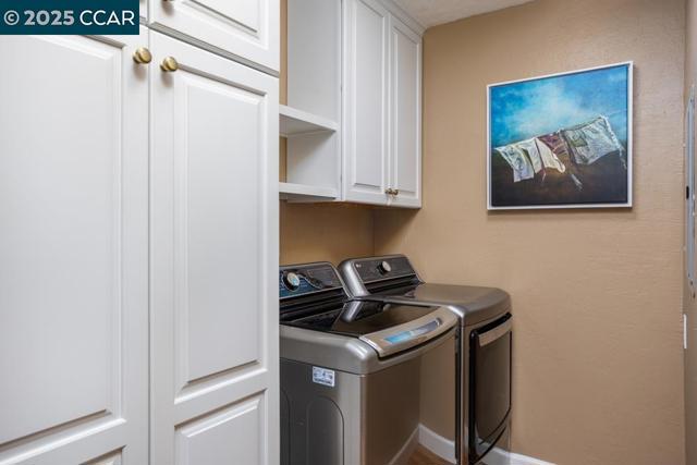 3520 Rossmoor Parkway, Walnut Creek CA: https://media.crmls.org/mediaz/9fc603f6-9839-4088-baf1-639a328da78f.jpg