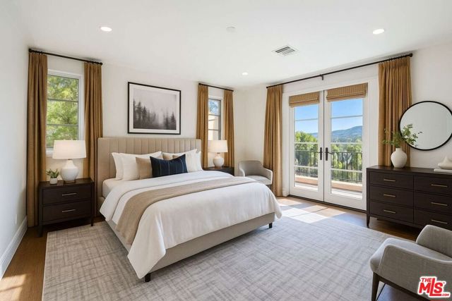 2167 Sheringham Lane, Los Angeles CA: https://media.crmls.org/mediaz/9fc69516-6f76-4233-9762-0a40fe60504b.jpg