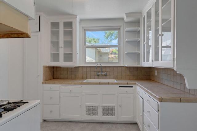 523 Hull Avenue, San Jose CA: https://media.crmls.org/mediaz/9fc6a3d5-0fef-4385-8f50-d8aef3341695.jpg