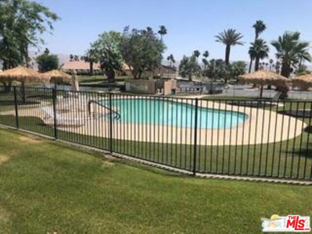 84250 Indio Springs Drive, Indio CA: https://media.crmls.org/mediaz/9fc6eb83-8011-434b-9728-da9268a72b67.jpg