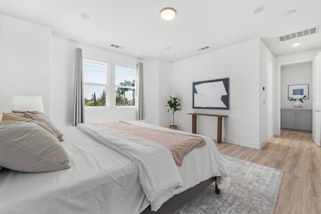 796 Santa Cecilia Terrace, Sunnyvale CA: https://media.crmls.org/mediaz/9fc7bbe3-781a-4d39-8fed-68a222628236.jpg