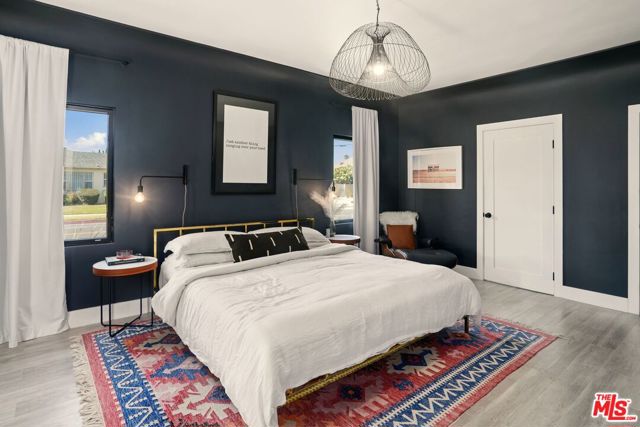 3650 Virginia Road, Los Angeles CA: https://media.crmls.org/mediaz/9fc895a9-1040-4f0c-9501-16945103f1d2.jpg