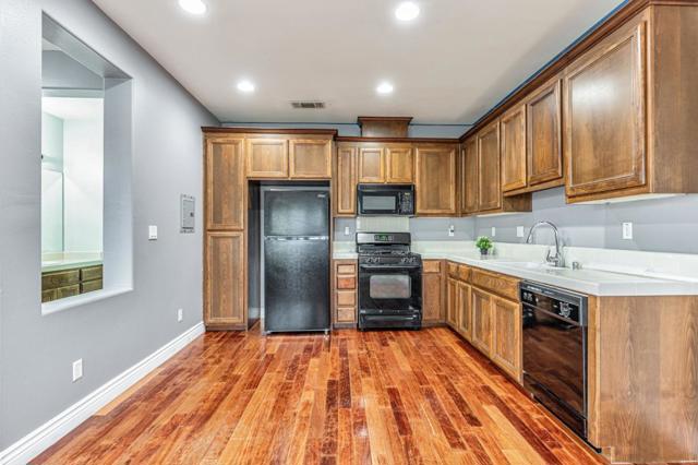 9632 Cherrywood Court, Gilroy CA: https://media.crmls.org/mediaz/9fc97e64-aede-4bfa-8a2d-d0ff2aa33e37.jpg