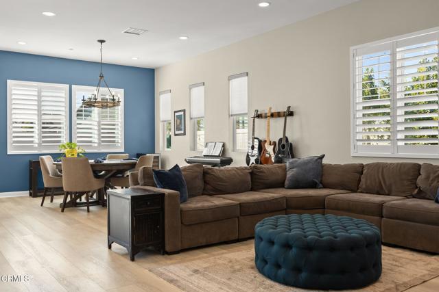 Detail Gallery Image 18 of 58 For 390 Rose St, Fillmore,  CA 93015 - 3 Beds | 2/1 Baths