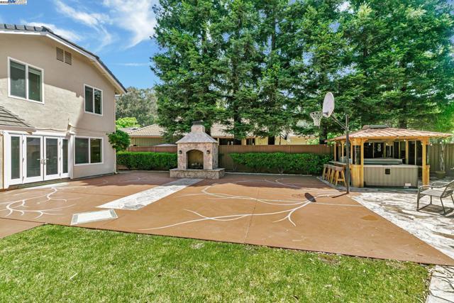 38957 Altura Street, Fremont CA: https://media.crmls.org/mediaz/9fc9de1b-fd10-4234-95cb-acede80f7137.jpg